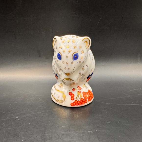 Royal Crown Derby "Derby Dormouse" Collectors Guild exclusive. Gold stopper. - Picture 7 of 12